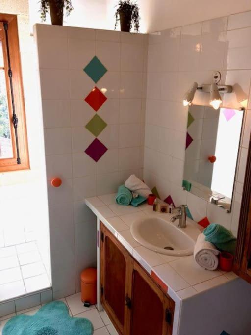 La Suite De Garlone Aujargues Экстерьер фото
